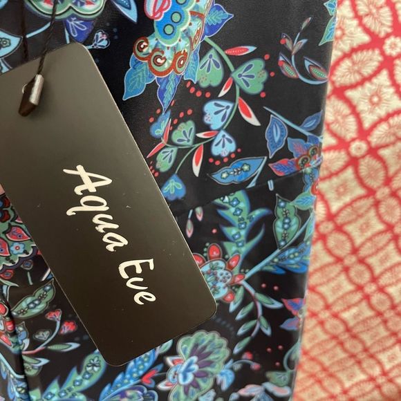 Bathing suit 😎 - Picture 5 of 14